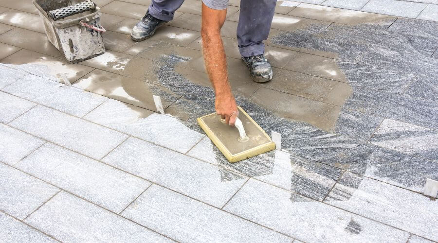 Professional gutter cleaning in Spangle, WA
